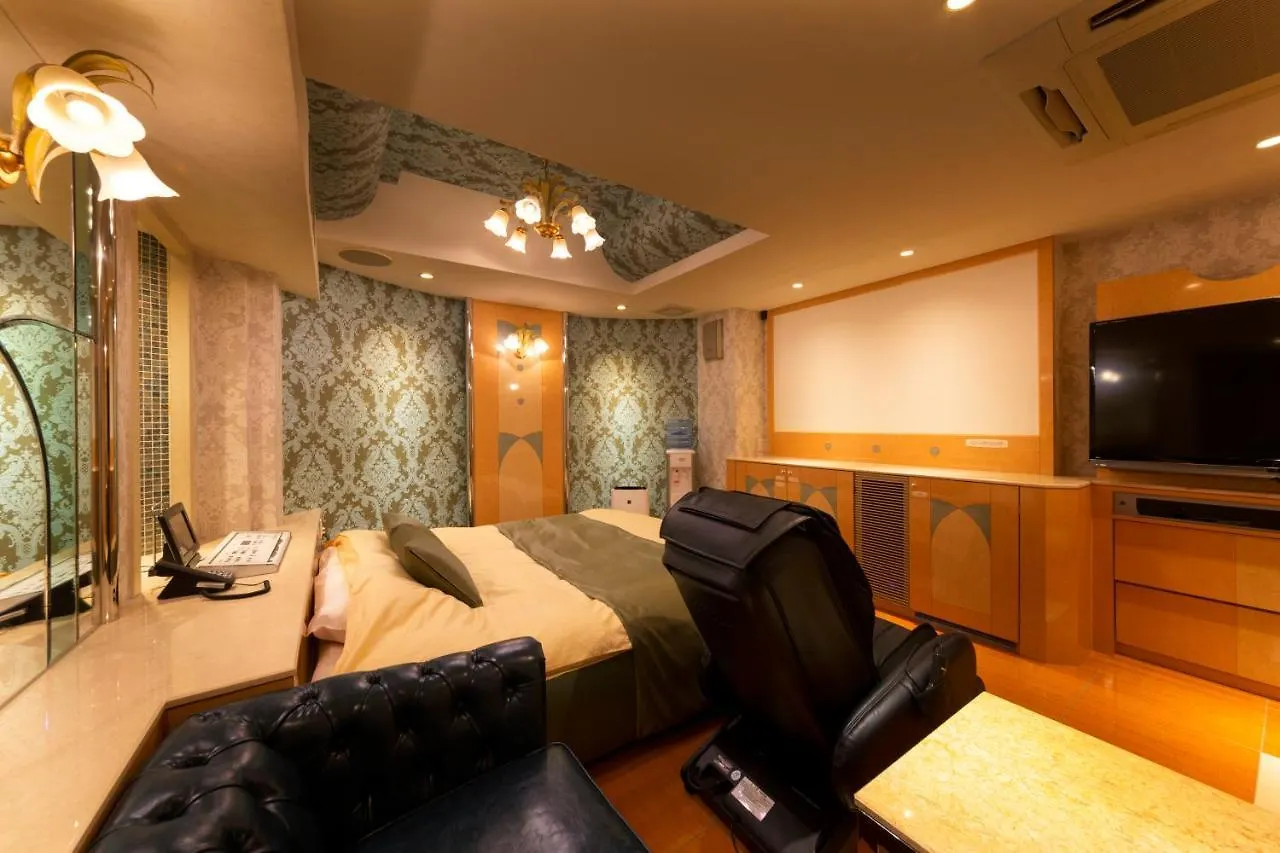 Hotel Luna Ikeda (Adults Only)