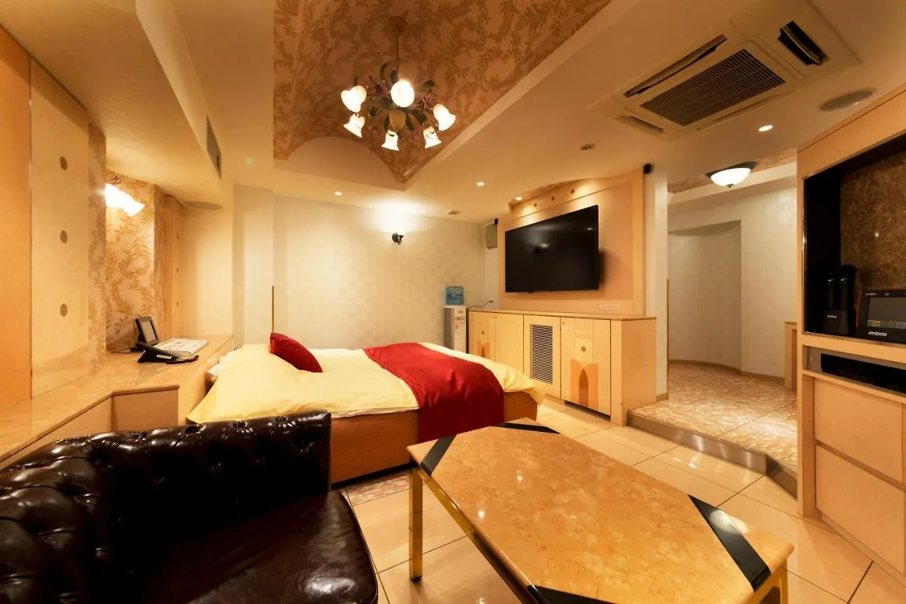 Hotel Luna Ikeda (Adults Only) Love hotel